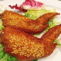 Alitas de pollo al sésamo