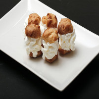 Profiteroles de nata